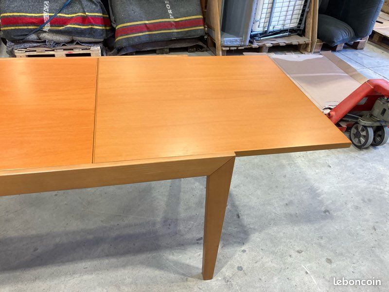 Table Bois extensible plus quatre chaises (image 8)