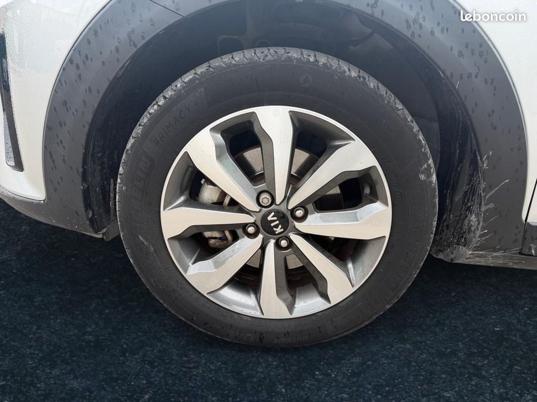 Kia Stonic 1.0 T-GDi 120ch MHEV Active iBVM6 (image 11)