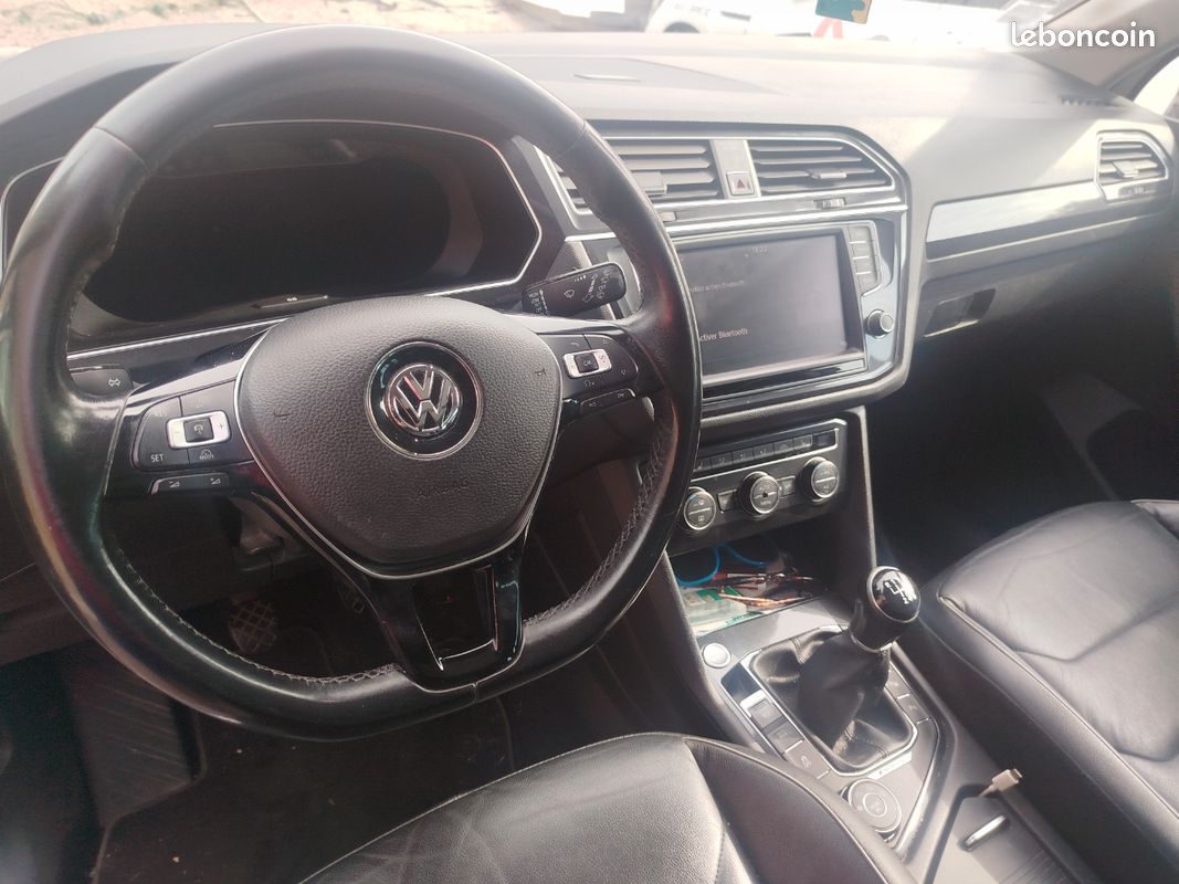 Volkswagen Tiguan 2.0 TDI 150 ch – 2016 – 233 000 km – Très bon état (image 3)