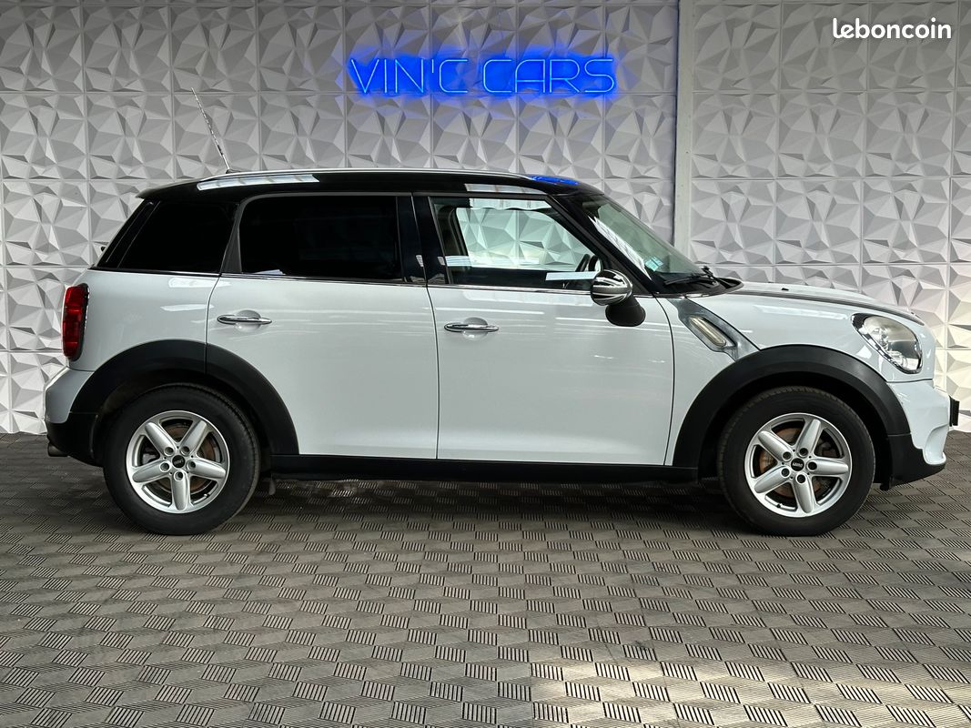 MINI COUNTRYMAN Cooper 122CV Pack Red Hot Chili (image 3)