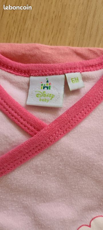 Lot 2 bodies Disney Baby 6 mois – Winnie l’Ourson & Bambi (bon état + défaut pression) (image 2)