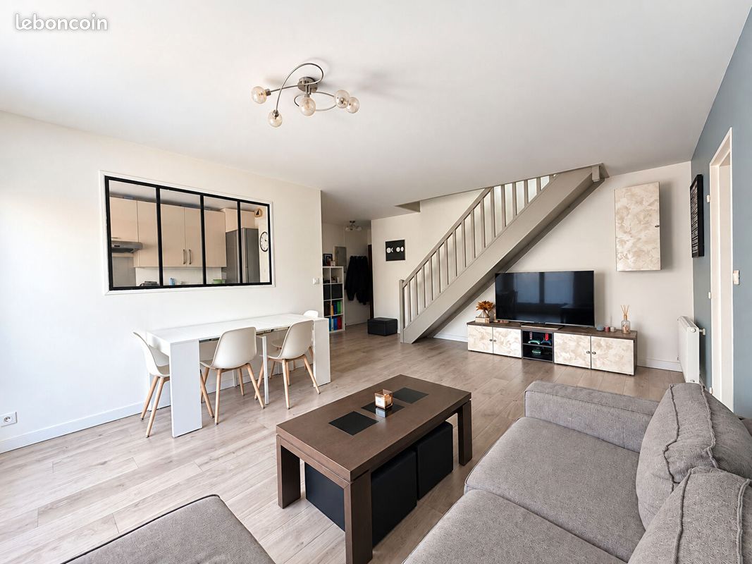 Appartement 4 pièces 86 m² · à Vitry-sur-Seine · 86 m² · 349 000 €