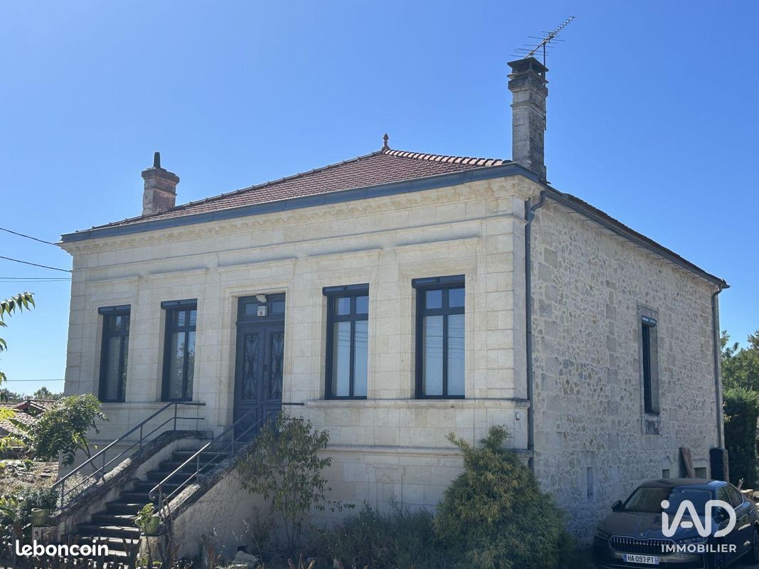 Maison 5 pièces 250 m² · à Virelade · 250 m² · 399 000 €