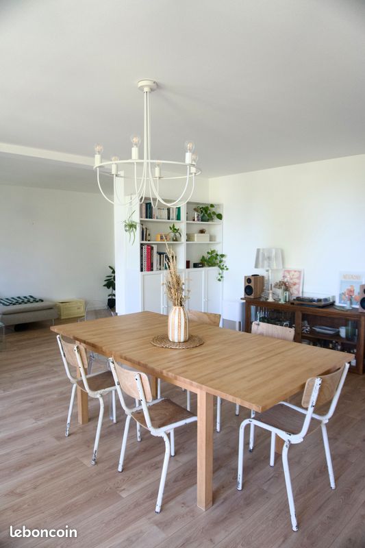 Parking 80 m² · à Montpellier · 80 m² · 320 000 €