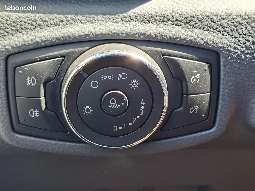Ford Ranger SUPER CABINE 2.2 TDCi 160 STOP&START 4X4 XLT SPORT (image 11)