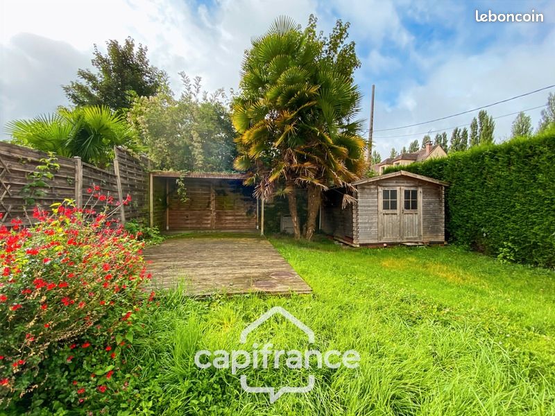 Maison 6 pièces 163 m² · à Gouvernes · 163 m² · 409 900 €