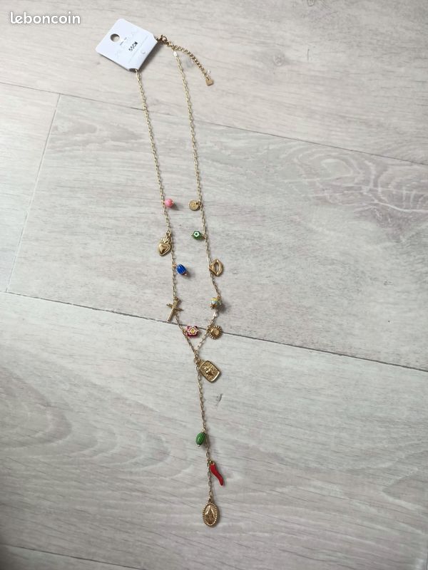 Collier/Sautoir cravate à breloques petit piment by Milë Mila (image 2)