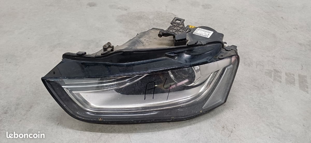 Phare Avant Droit Audi Q5 8R - Référence 8R0941005D, Technologie LED Et Xenon, Pièce D'occasion