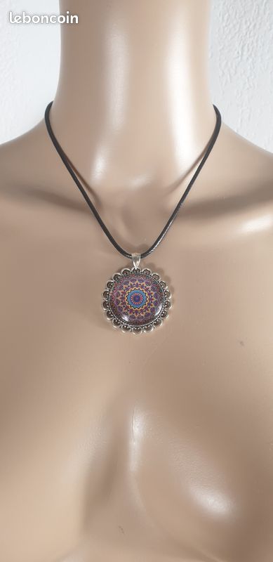 Collier cabochon mandala violet - VL83160 (image 2)