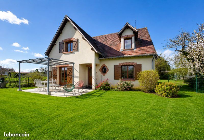Maison 6 pièces 149 m² · à Salbris · 149 m² · 185 000 €