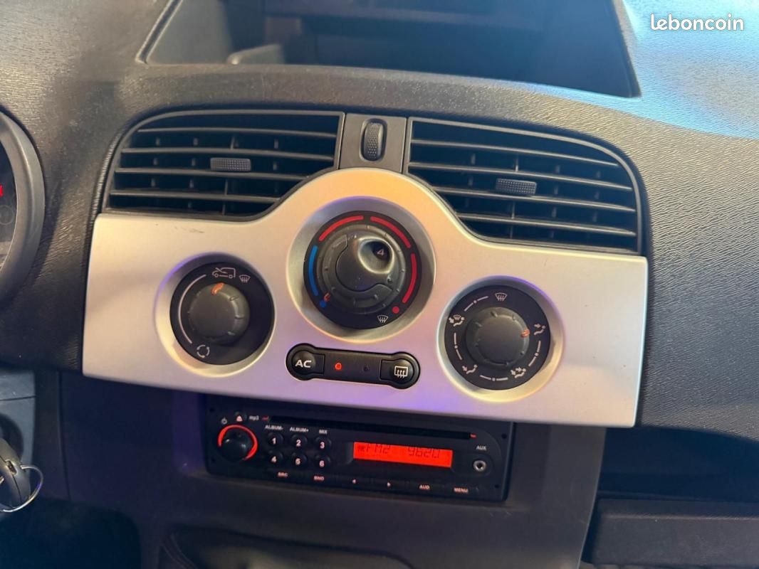 Renault Kangoo 1.5 DCI 85 COMPACT (image 24)