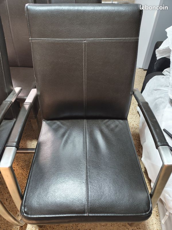 Table et chaises (image 6)