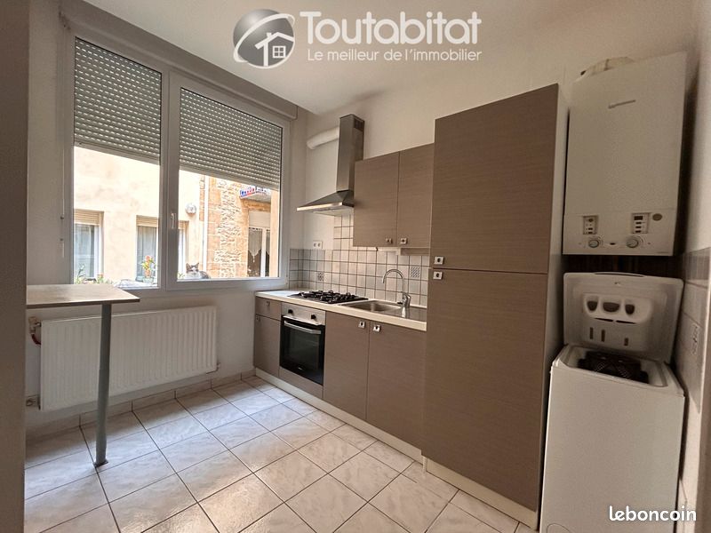 Appartement 2 pièces 42 m² · à Charleville-Mézières · 42 m² · 520 €