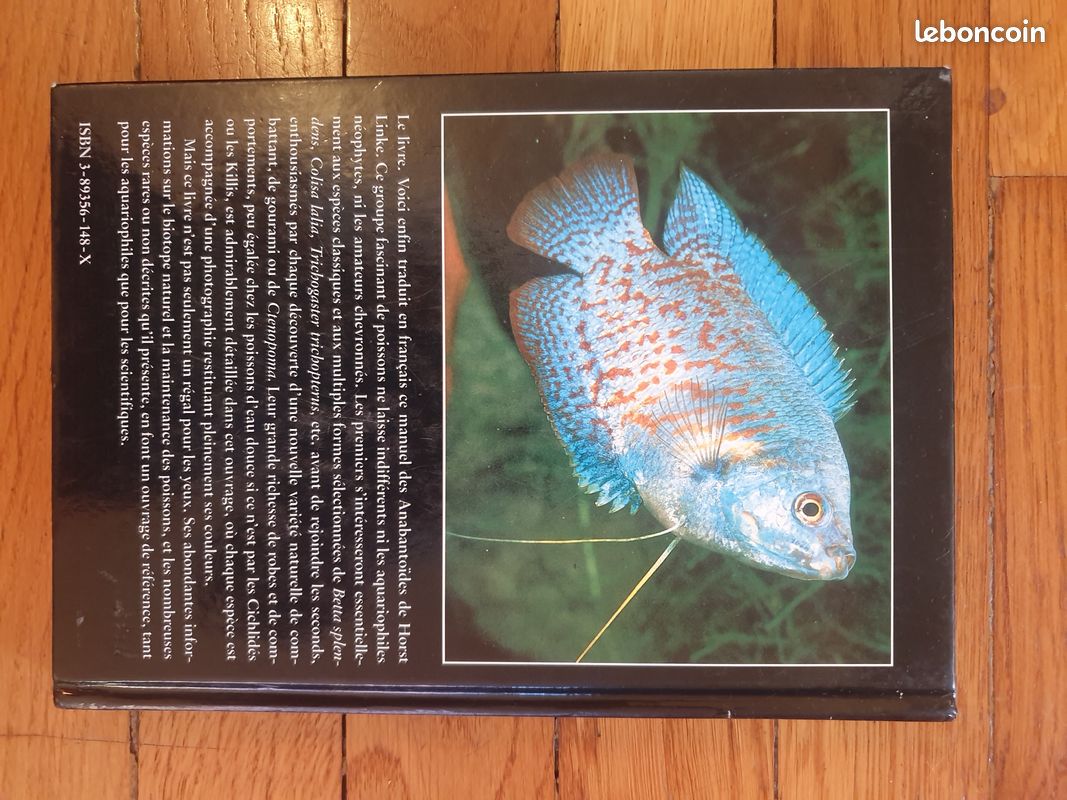 Vente de livre sur les poissons combattants et autres (image 2)