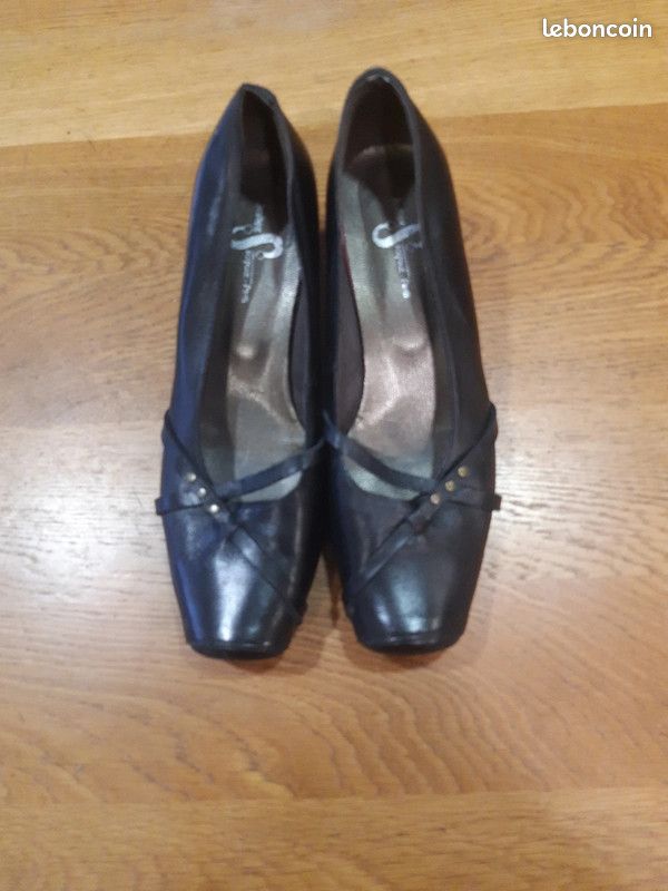 Chaussures femme cuir Sacapuce Paris taille Chaussures