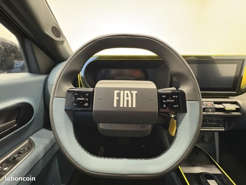 Fiat Grande Panda 1.2 Hybrid Turbo 110ch La Prima eDCT6 (image 12)