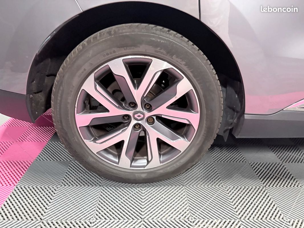 Renault ESPACE V 1.6 DCi Zen - Sièges chauffant x massant (image 43)