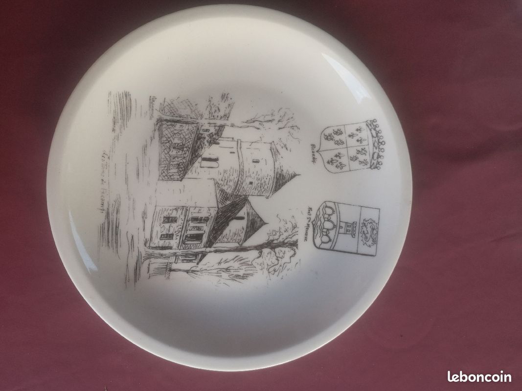 Assiette de décoration les toursde fecams de ponts St maxence (image 1)
