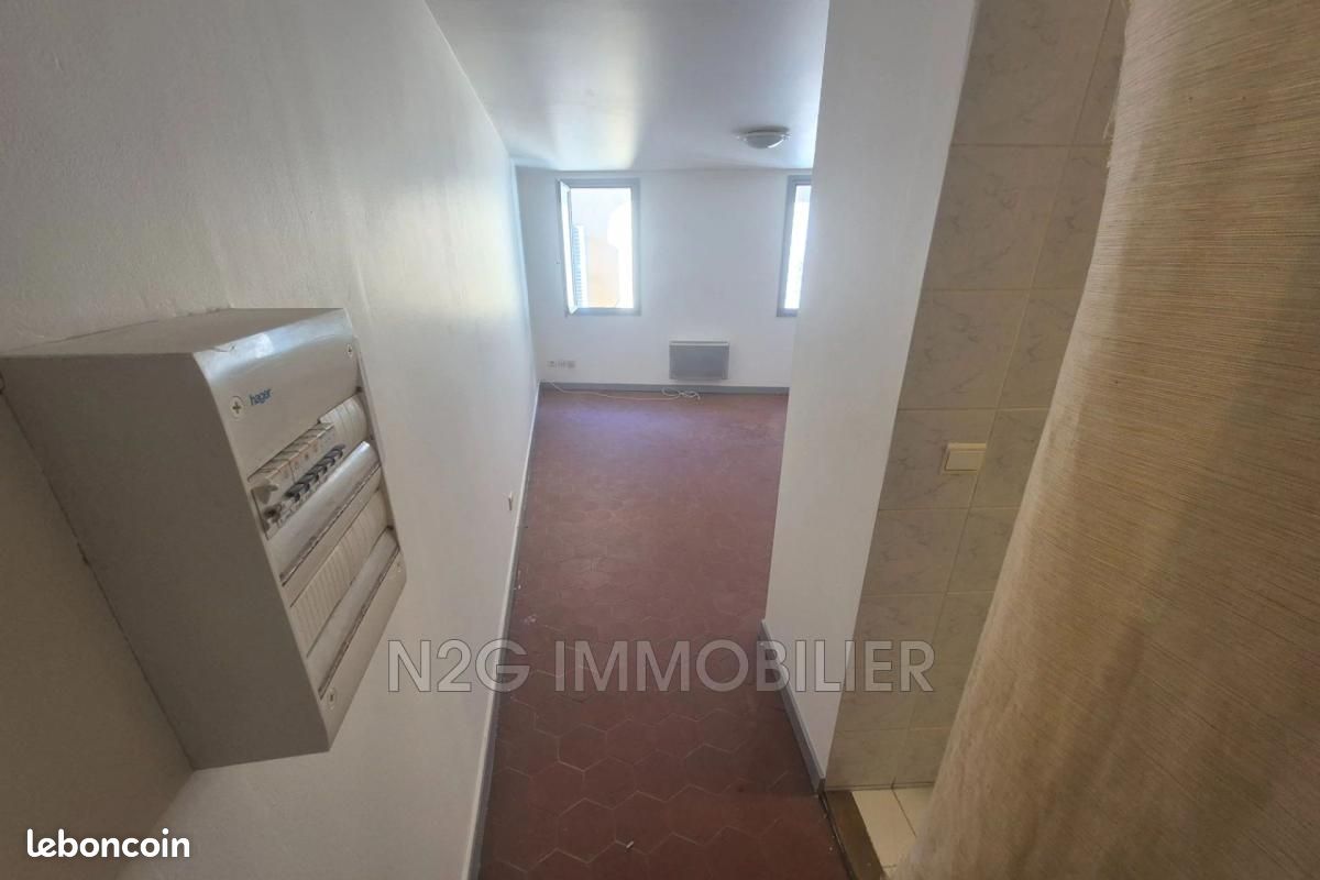 Appartement 1 pièce 16 m² · à Grasse · 16 m² · 390 €/mois