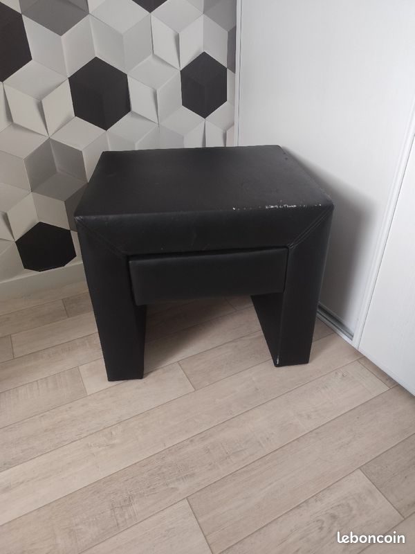 Lot de 2 tables de chevet imitation cuir noir (image 6)