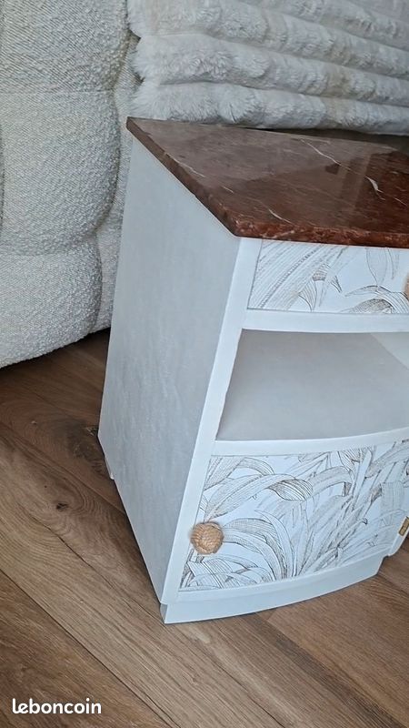 Table de chevet (image 3)