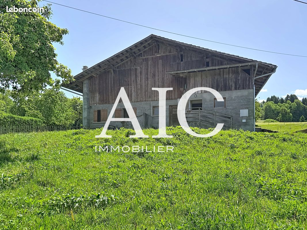 Maison 1 pièce 495 m² · à Combloux · 495 m² · 1 050 000 €