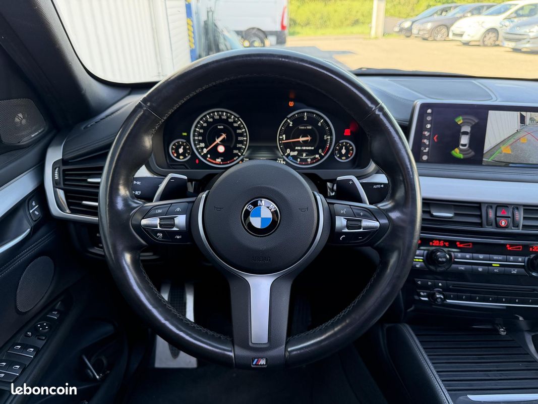 BMW X6 F16 M50d 381ch M PERFORMANCE CARBONE | TOIT OUVRANT | ATTELAGE | CAMERA 360 (image 27)