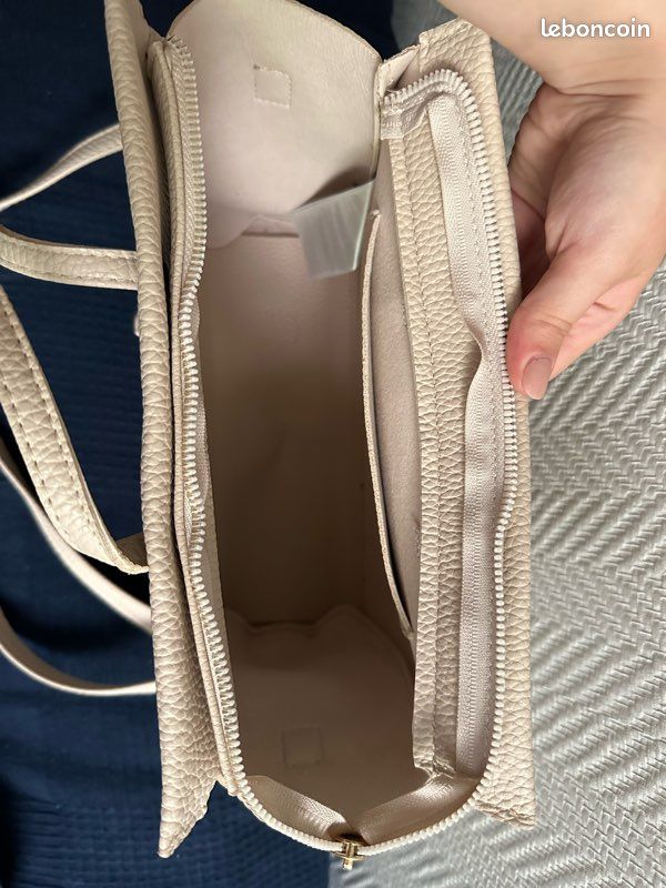 Sac à main beige LC Waikiki Comme neuf Accessoires Bagagerie