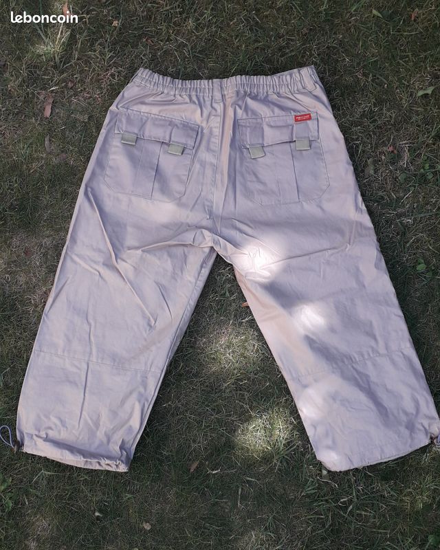 Pantacourt en coton enduit taille 12 ans (image 2)