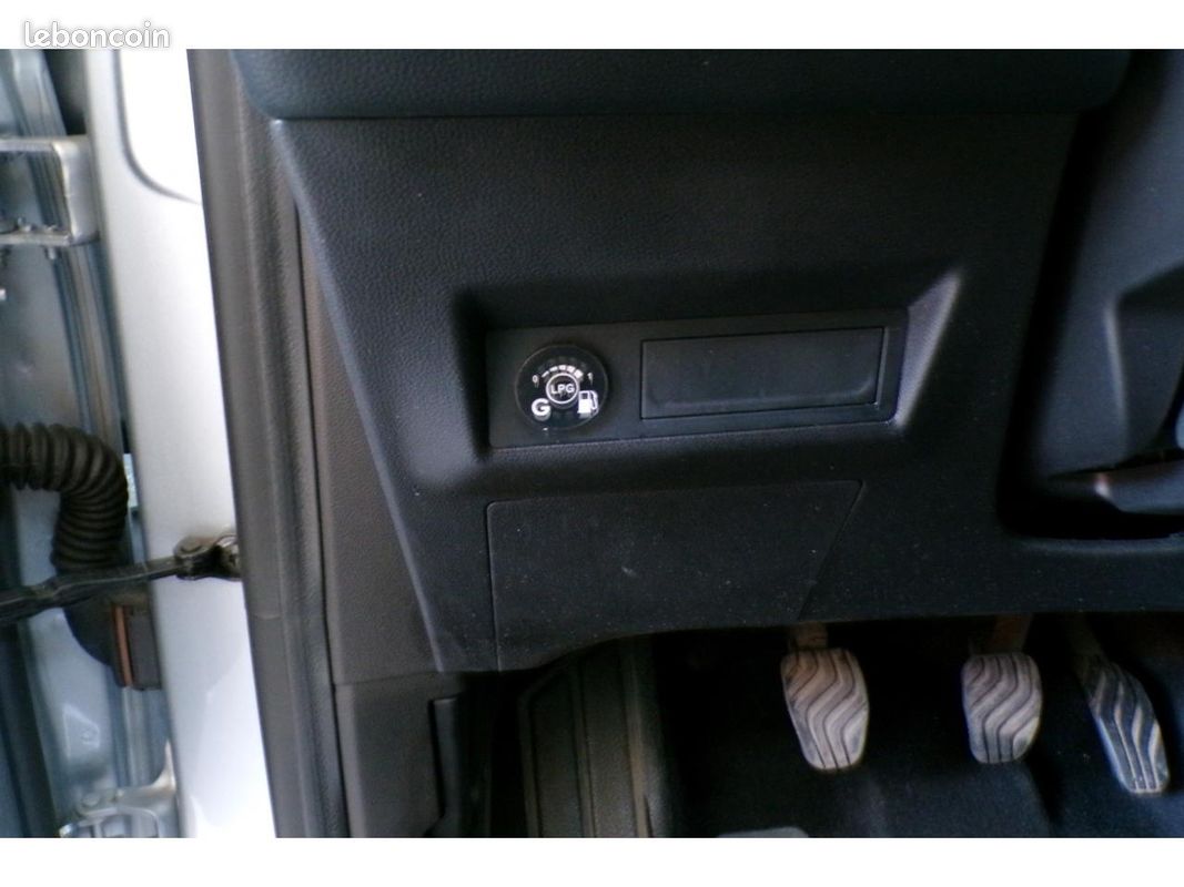 RENAULT CAPTUR 1.0 Tce - 100 - GPL E6U II Intens PHASE 1 (image 6)