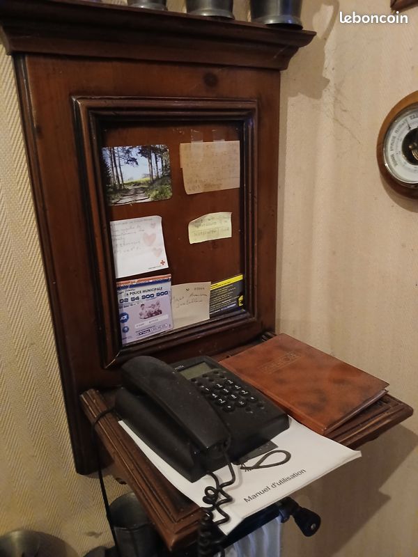 Étagère téléphone ou autre (image 1)
