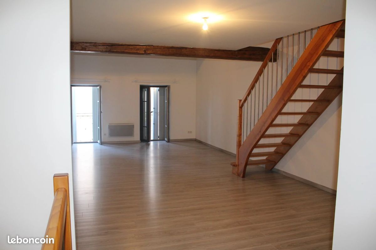 Appartement 90 m² · à Réalmont · 90 m² · 535 €