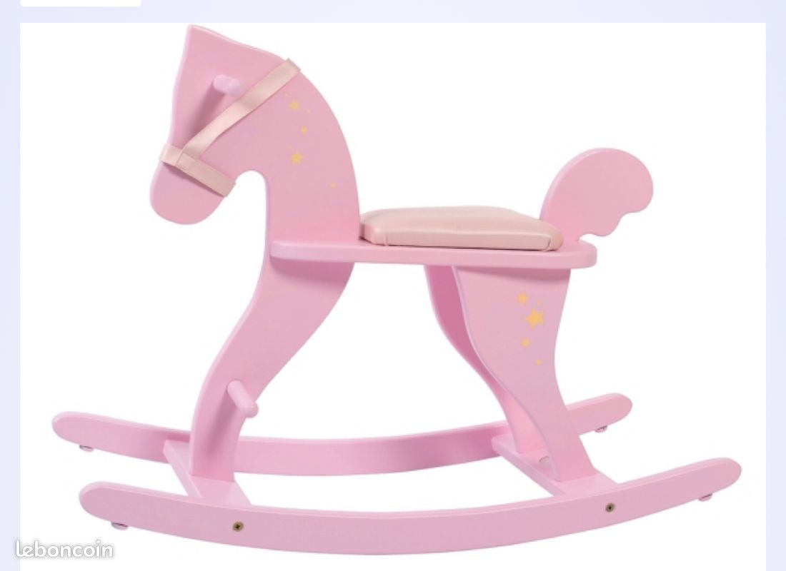 Cheval en bois rose à bascule Moulin Roty (image 1)