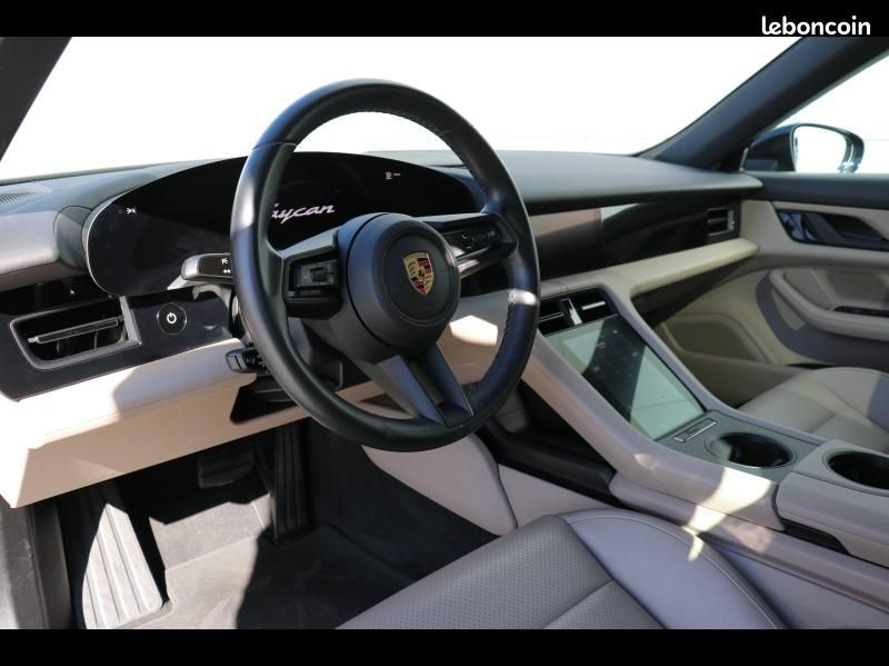 Porsche Taycan Cross Turismo 476ch 4 (image 16)