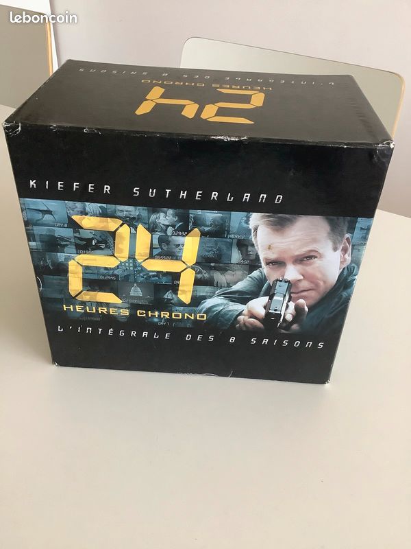 Coffret l’intégrale 24 heures chrono 8 saisons (image 1)