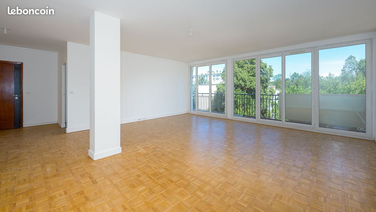 Appartement 5 pièces 120 m² · à Ville-d'Avray · 120 m² · 2 595 €