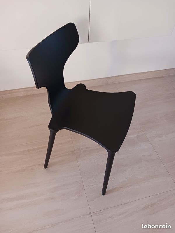 Chaise noir (image 3)