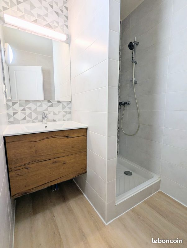 Appartement 3 pièces 45 m² · à Beaurepaire · 45 m² · 570 €/mois