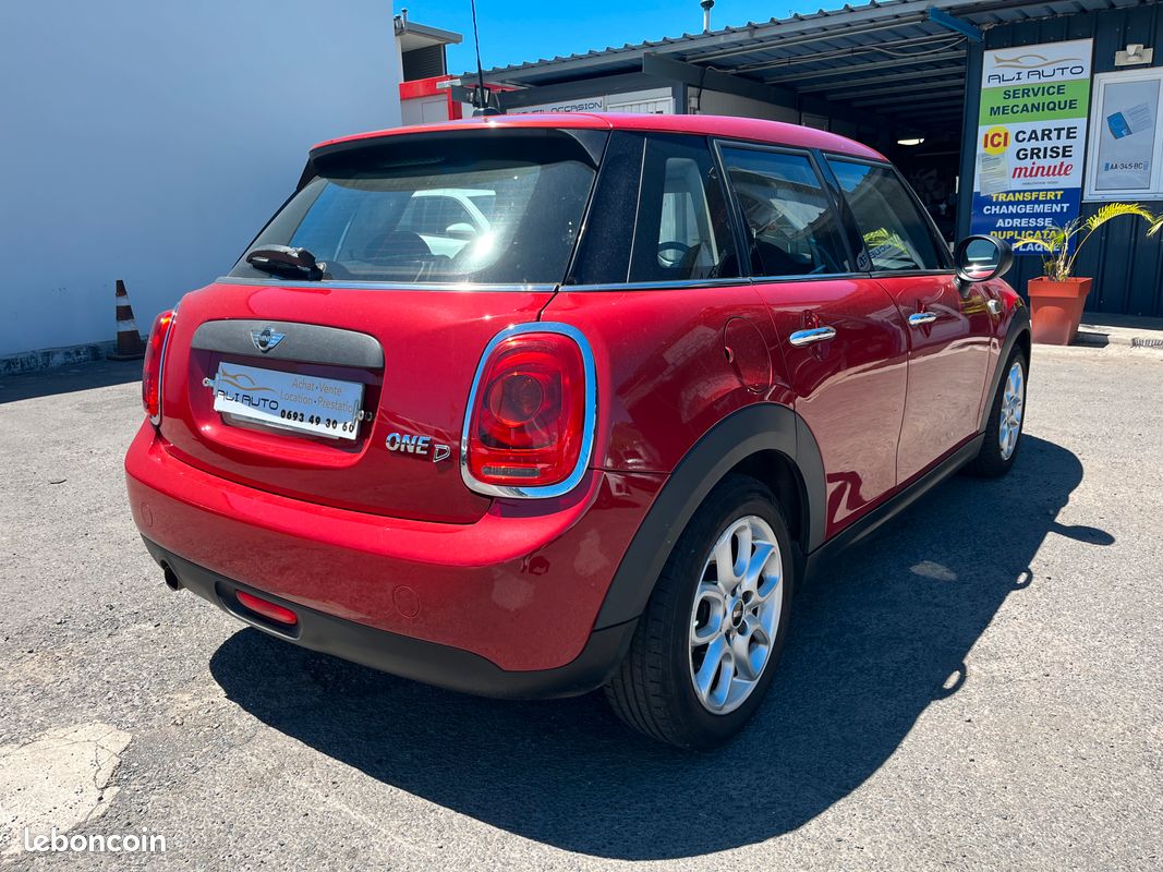 MINI ONE 88.000kms (image 2)