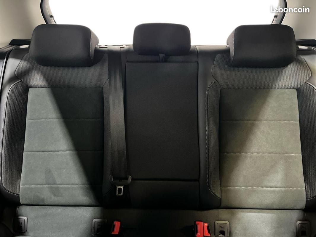 Volkswagen T-Roc 1.5 TSI EVO 150 Start/Stop DSG7 Style (image 22)