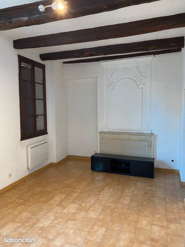 Appartement 1 pièce 40 m² · à Carpentras · 40 m² · 470 €/mois
