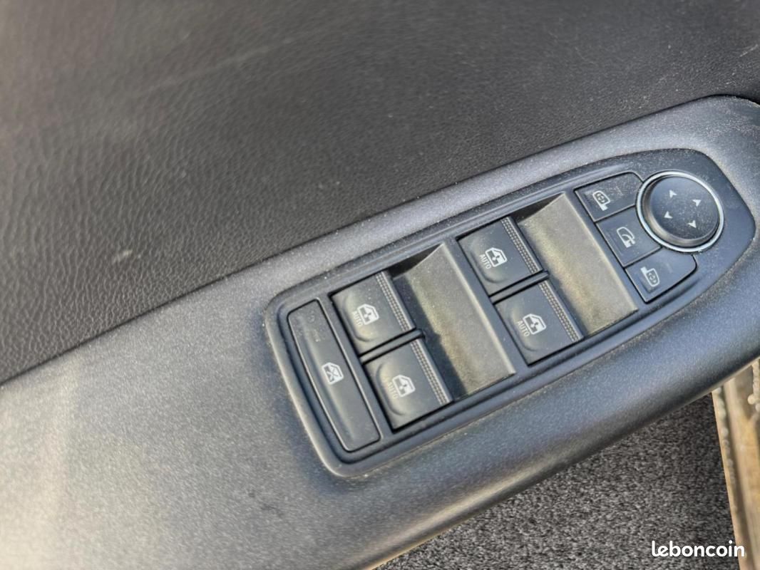 Renault Captur TCe 90 Evolution (image 9)