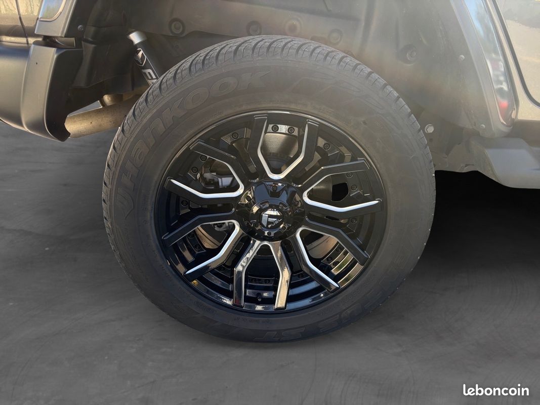 JEEP WRANGLER Unlimited 4xe 2.0 l T 380 ch PHEV 4x4 BVA8 Overland (image 19)