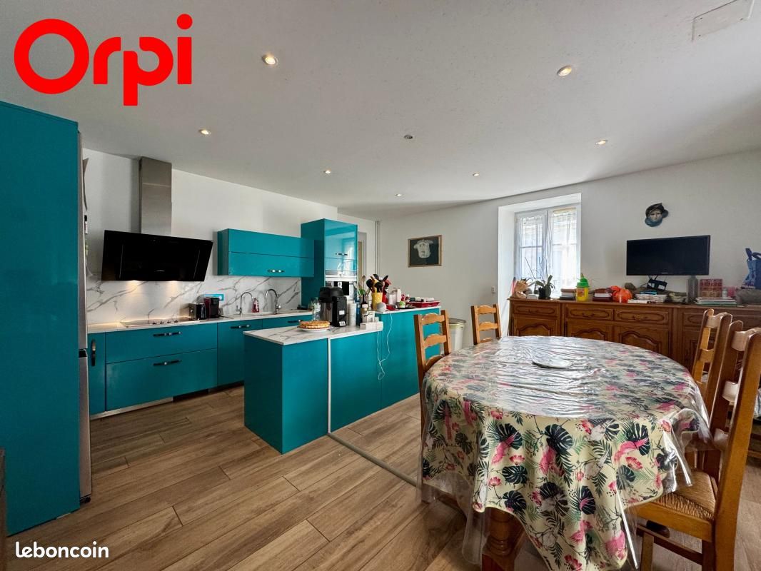 Maison 4 pièces 140 m² · à Rochefort · 140 m² · 284 000 €