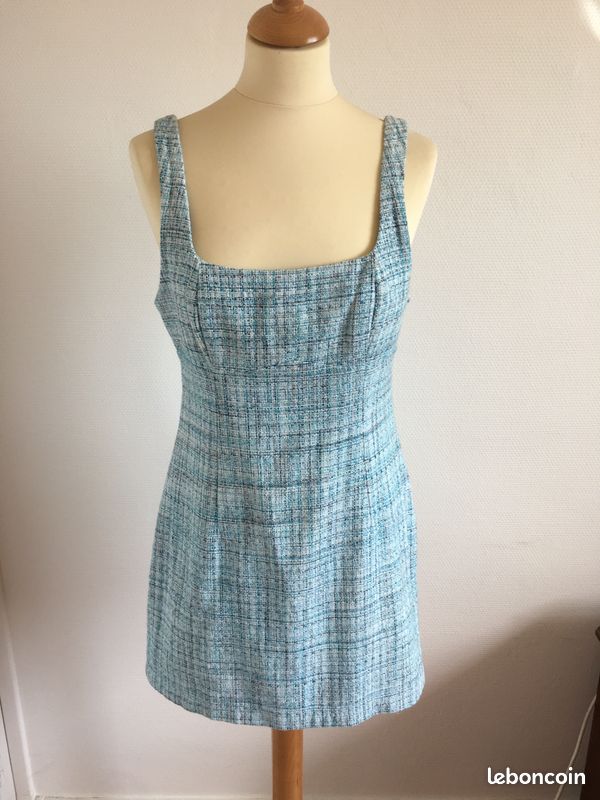 Robe (image 1)