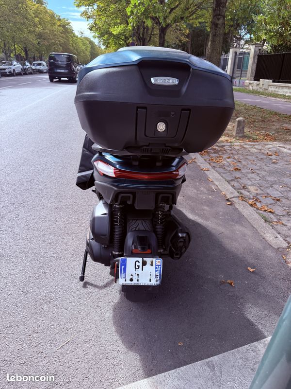 Piaggio 530 hpe 2023 (image 5)