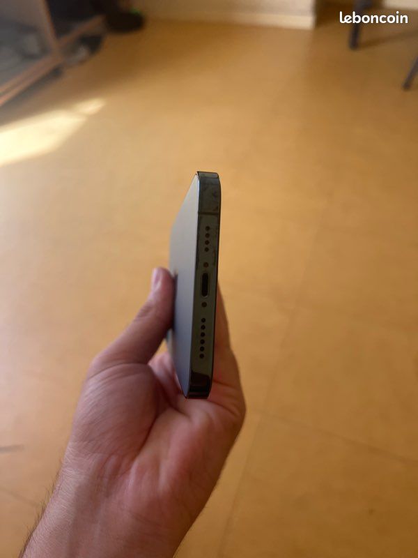 IPhone 12 pro max (image 7)
