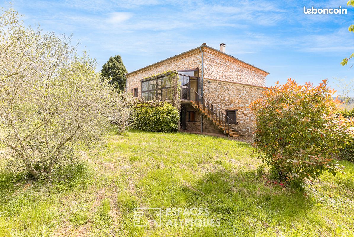 Maison 10 pièces 285 m² · à Sorèze · 285 m² · 285 000 €