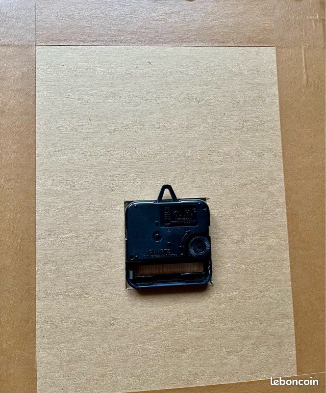 Cadre horloge enfant en état de marche (image 3)