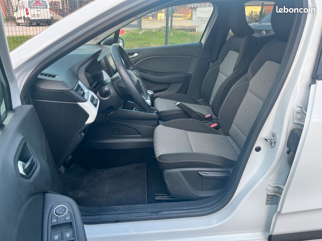 Renault clio v 1.0 tce 100 ch gpl evolution bvm6 - gps - apple carplay android auto - clim - jantes alu - phares led - radars arr – vitres et lunette arr surteintees... (image 4)